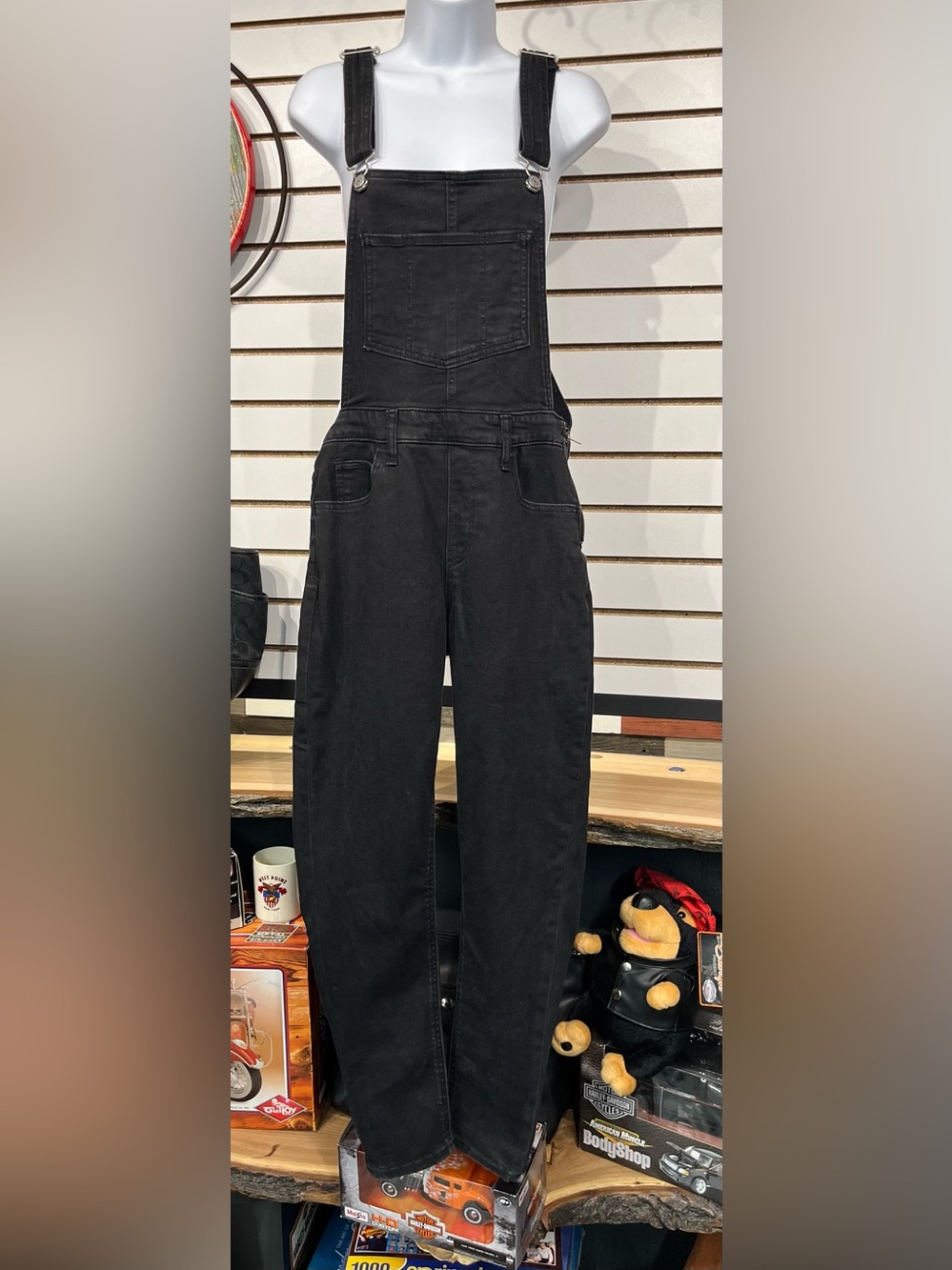 Levi’s black denim overalls size 30 - Picture 2 of 9